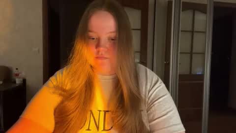 Snapshot of mollyas chatting on May 20, 7:53 pm Alice online show from May 20, 7:53 pm