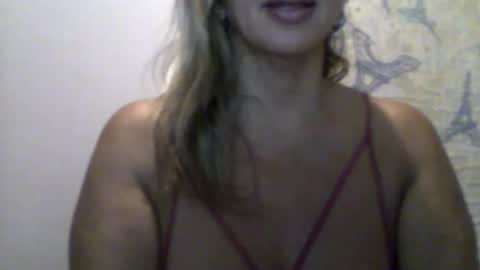 Molly Bunny online show from August 6, 1:40 am