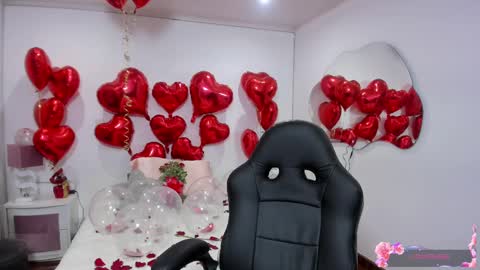 Snapshot of mollycraft chatting on February 14, 11:31 am Molly online show from February 14, 11:31 am