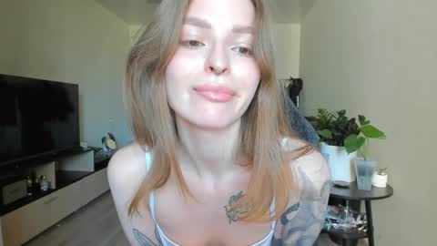 Snapshot of mollydangerous chatting on May 23, 1:04 pm Taisha online show from May 23, 1:04 pm