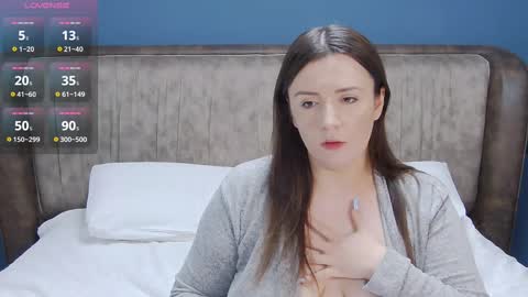 Molly online show from February 18, 12:26 am