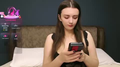 Snapshot of mollygreens chatting on July 11, 9:27 pm Molly online show from July 11, 9:27 pm