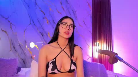 New girl Emily Valentina  Michelle online show from June 30, 8:54 pm