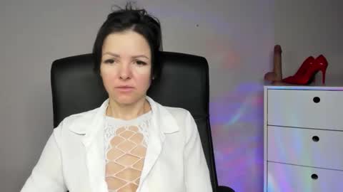 Molly online show from January 14, 7:47 am