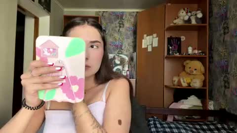 Molly online show from July 17, 8:32 am