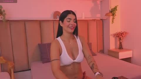 Snapshot of mollyrosse1 chatting on July 18, 11:14 am mollyrosse1 online show from July 18, 11:14 am