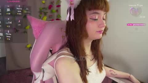 Snapshot of mollysb_05 chatting on October 22, 7:57 pm mollysb_05 online show from October 22, 7:57 pm