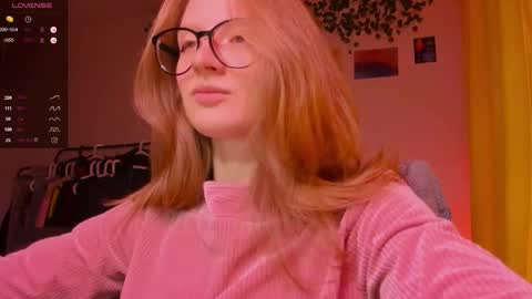 Snapshot of mollytucker chatting on December 2, 3:51 pm mollytucker online show from December 2, 3:51 pm