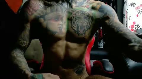 Snapshot of molotov_explosive chatting on October 29, 5:47 pm Molotov online show from October 29, 5:47 pm