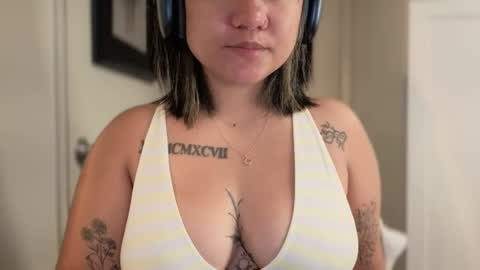 Miss G  online show from July 8, 9:03 am