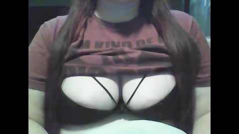 Snapshot of mommies_mooseknuckle chatting on October 28, 1:42 am mommies_mooseknuckle online show from October 28, 1:42 am