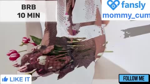 Snapshot of mommy_cum chatting on January 20, 5:37 am Mommy online show from January 20, 5:37 am