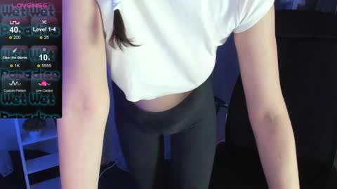 Snapshot of mommy_cum chatting on February 6, 5:03 am Mommy online show from February 6, 5:03 am