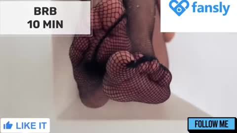 Snapshot of mommy_cum chatting on February 11, 2:14 am Mommy online show from February 11, 2:14 am