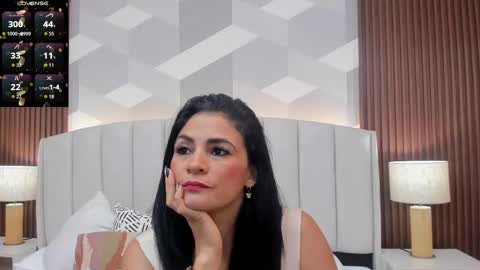 Snapshot of mommy_naughty_ chatting on March 13, 11:17 am Letty Smith online show from March 13, 11:17 am