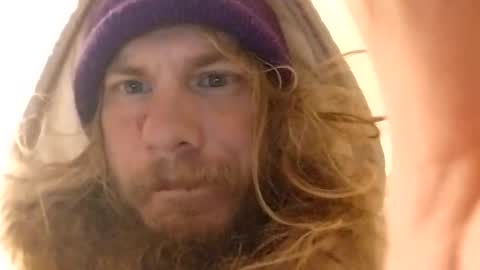 Snapshot of mommyissues2386 chatting on December 24, 1:16 am Richard Sheridan online show from December 24, 1:16 am