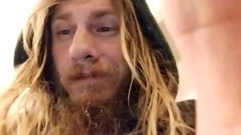 Snapshot of mommyissues2386 chatting on February 1, 6:54 am Richard Sheridan online show from February 1, 6:54 am