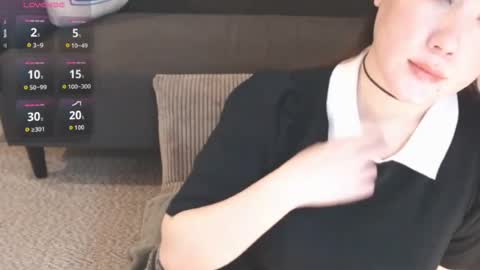 Momo online show from June 25, 3:06 am