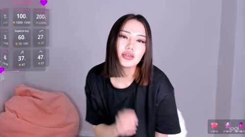 momo_ayase online show from October 6, 3:31 pm