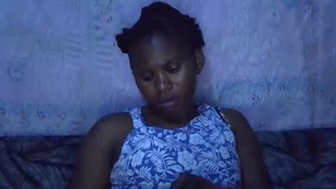 momsdoll online show from February 4, 6:14 pm