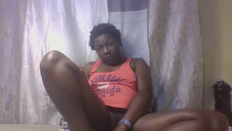 Snapshot of monalisaah chatting on September 17, 1:29 am monalisaah online show from September 17, 1:29 am