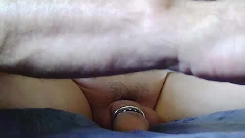 Snapshot of mondi82 chatting on October 14, 7:36 pm Mondi82 online show from October 14, 7:36 pm