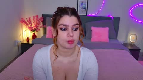 moneyforpeaches online show from May 8, 5:29 pm