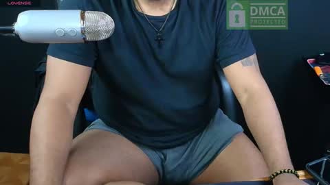 MoneyshotXXX online show from November 7, 4:45 am