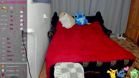 Monica Elder online show from December 5, 9:39 pm