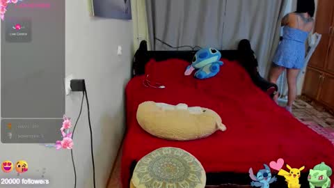 Monica Elder online show from October 22, 6:29 pm