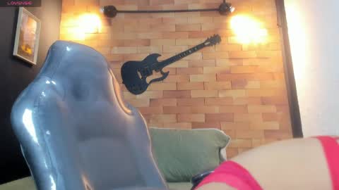 monica_robles_ online show from May 20, 3:24 am