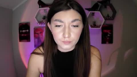 sweet girl and shine body online show from September 23, 10:07 am