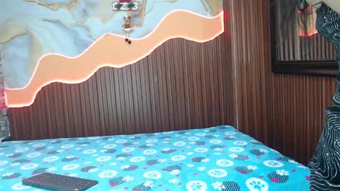 monicamoon303av online show from December 22, 12:35 pm