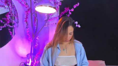 Snapshot of monik_fox_cr chatting on November 29, 8:01 pm MONIK FOX online show from November 29, 8:01 pm