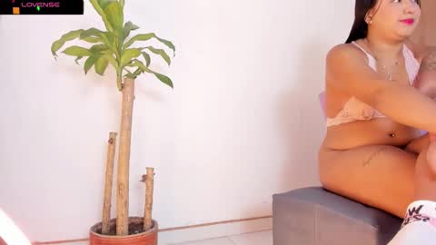 monikk__harrison online show from October 23, 10:25 am