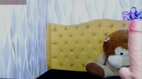 Monica online show from February 27, 4:10 pm