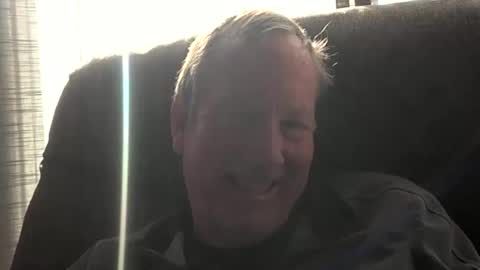 Snapshot of monkeedance chatting on January 28, 10:23 pm Monkee Dance online show from January 28, 10:23 pm