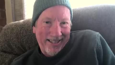 Snapshot of monkeedance chatting on December 14, 12:16 am Monkee Dance online show from December 14, 12:16 am