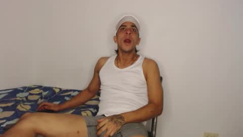 Snapshot of monkey_uchiha77 chatting on November 23, 11:54 am simon dice online show from November 23, 11:54 am