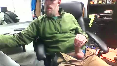 Snapshot of monkeypants0 chatting on December 16, 5:07 pm monkeypants0 online show from December 16, 5:07 pm