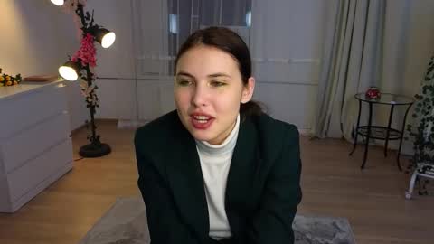 Snapshot of monniewisener chatting on November 23, 2:06 pm Jenny online show from November 23, 2:06 pm