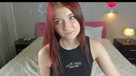 Snapshot of monnycashine chatting on July 23, 8:56 am monnycashine online show from July 23, 8:56 am