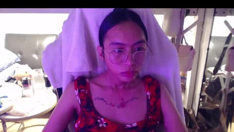 Snapshot of monstercockselfsuck chatting on December 7, 8:05 pm ELYSE A SIMPLE GIRL online show from December 7, 8:05 pm