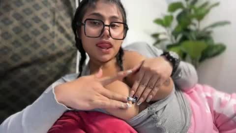 Ruthie online show from June 29, 12:06 am