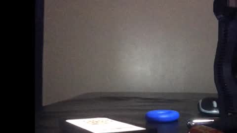 Snapshot of montydxxx2 chatting on December 1, 9:59 pm montydxxx2 online show from December 1, 9:59 pm