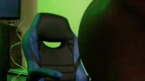 Snapshot of montydxxx2 chatting on October 30, 9:26 pm montydxxx2 online show from October 30, 9:26 pm