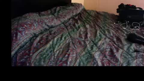 Snapshot of montydxxx2 chatting on November 6, 10:54 pm montydxxx2 online show from November 6, 10:54 pm