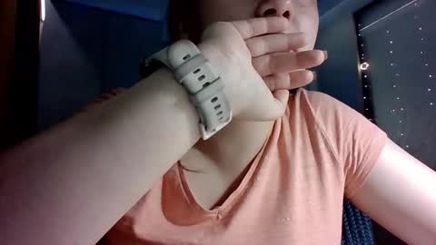 Snapshot of moodiemira chatting on November 6, 7:15 pm moodiemira online show from November 6, 7:15 pm