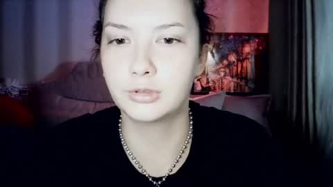 Snapshot of moodiemira chatting on June 20, 5:49 pm moodiemira online show from June 20, 5:49 pm