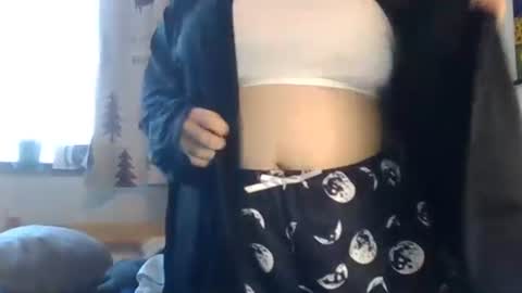 Moo Jay online show from January 13, 7:00 am